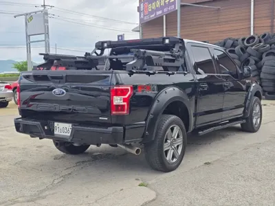 Ford F150 2018, 284000 км, за 17394.15 USD