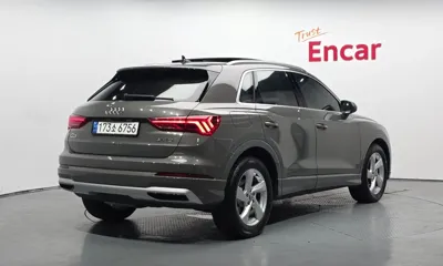 Audi Q3 2020, 53044 км, за 23127.05 USD