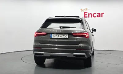 Audi Q3 2020, 53044 км, за 23127.05 USD