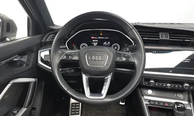 Audi Q3 2020, 53044 км, за 23127.05 USD - фото 12