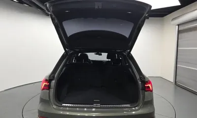 Audi Q3 2020, 53044 км, за 23127.05 USD - фото 20