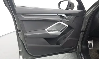 Audi Q3 2020, 53044 км, за 23127.05 USD - фото 24