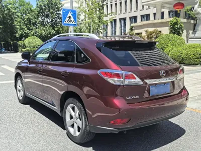 Lexus RX Classic 2013, 104000 км, за 10299.63 USD