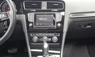 Volkswagen Golf 2015, 126967 км, за 5854.01 USD - фото 13
