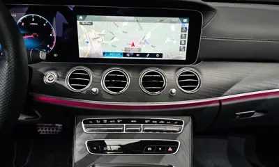 Mercedes-Benz E-Class 2023, 23001 км, за 30869.93 USD - фото 12