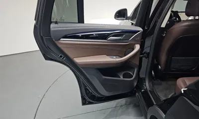 BMW X4 2023, 46600 км, за 32308.38 USD - фото 25