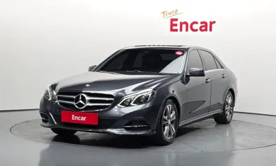 Mercedes-Benz E-Class · 2015 год