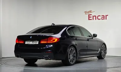 BMW 5-Series 2019, 45207 км, за 21596.43 USD