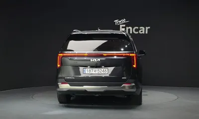 Kia Canival 2025, 17257 км, за 28586.3 USD