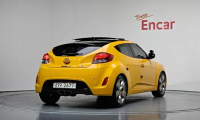 Hyundai Veloster 2012, 72497 км, за 3192.18 USD