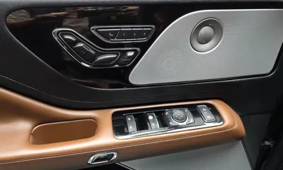 Lincoln Aviator 2021, 62583 км, за 22246.29 USD - фото 31
