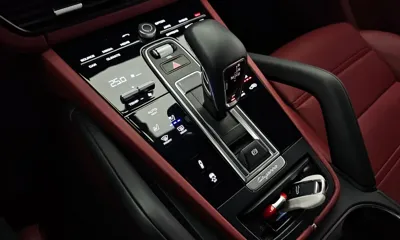 Porsche Cayenne 2023, 15491 км, за 69470.14 USD - фото 9