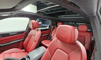 Porsche Cayenne 2023, 15491 км, за 69470.14 USD - фото 19