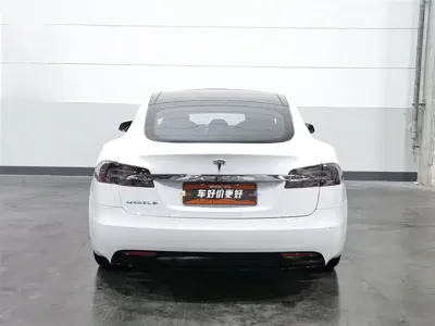 Tesla Model S 2018, 33900 км, за 20009.12 USD