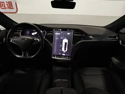 Tesla Model S 2018, 33900 км, за 20009.12 USD