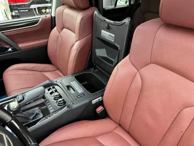 Lexus LX 2021, 112000 км, за 177041.46 USD