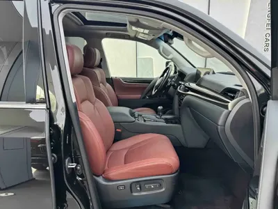 Lexus LX 2021, 112000 км, за 176042.49 USD - фото 9