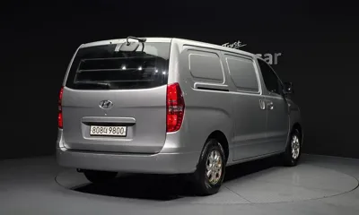 Hyundai Starex 2013, 122688 км, за 4891.6 USD