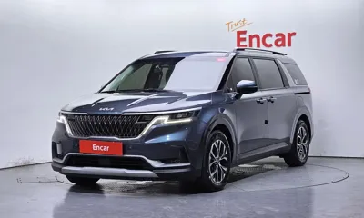 Kia Canival · 2023 год