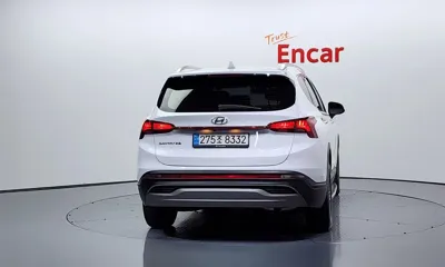 Hyundai Santafe 2021, 104261 км, за 14647.92 USD