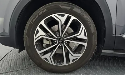 Hyundai Santafe 2019, 129519 км, за 10168.05 USD
