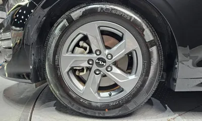 Kia K5 2022, 66316 км, за 9641.7 USD