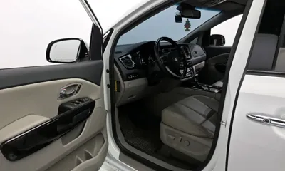 Kia Canival 2019, 98104 км, за 11655.92 USD - фото 10