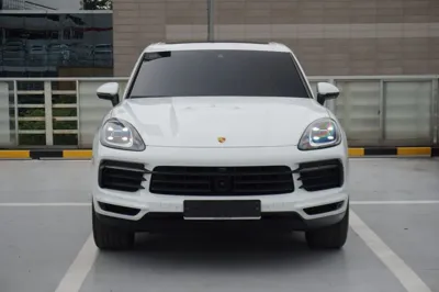 Porsche Cayenne 2022, 32000 км, за 56623.36 USD