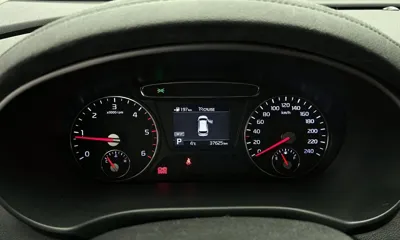 Kia Sorento 2018, 37625 км, за 14911.76 USD - фото 8