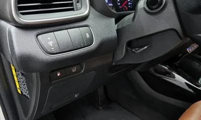 Kia Sorento 2018, 37625 км, за 14911.76 USD - фото 19