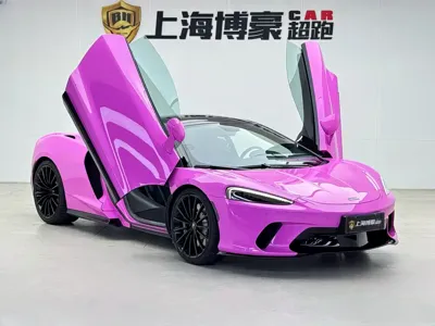 McLaren GT 2022, 11000 км, за 190407.01 USD