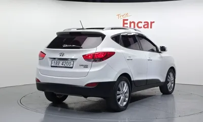 Hyundai Tucson 2013, 143966 км, за 3243.84 USD - фото 2