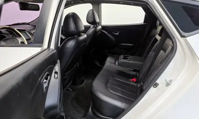 Hyundai Tucson 2013, 143966 км, за 3243.84 USD - фото 12