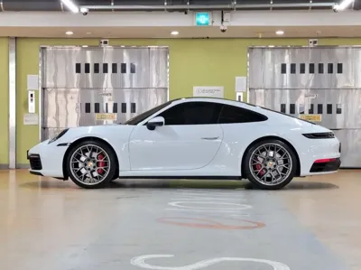 Porsche 911 2021, 23700 км, за 108639.18 USD