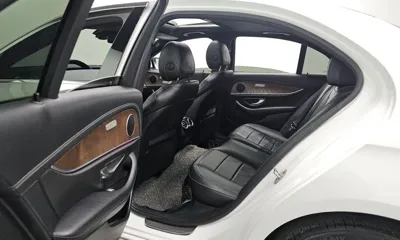 Mercedes-Benz E-Class 2021, 103029 км, за 21605.55 USD - фото 19