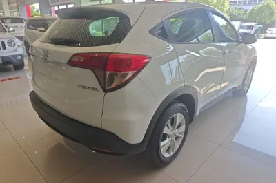 Honda Vezel 2015, 93600 км, за 7544 USD - фото 6
