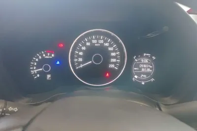 Honda Vezel 2015, 93600 км, за 7544 USD - фото 14