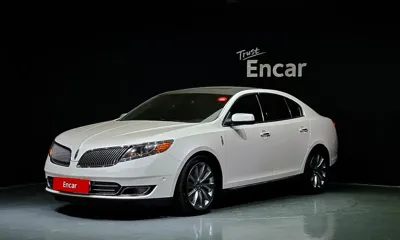 Lincoln MKS · 2014 год
