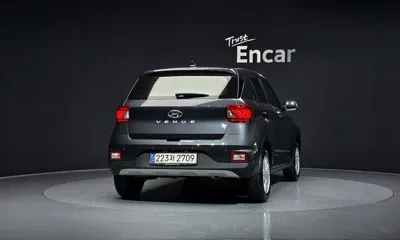 Hyundai Venue 2021, 62937 км, за 10769.74 USD