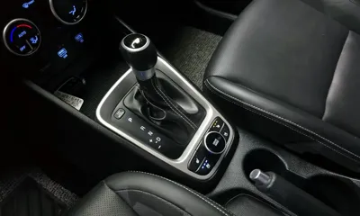Hyundai Venue 2021, 62937 км, за 10769.74 USD - фото 9