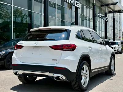Mercedes-Benz GLA 2023, 20000 км, за 20570.53 USD