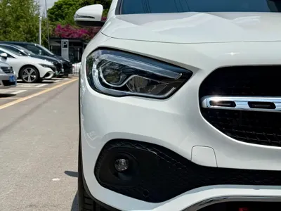 Mercedes-Benz GLA 2023, 20000 км, за 20570.53 USD - фото 11