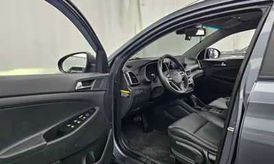 Hyundai Tucson 2020, 88867 км, за 9849.29 USD - фото 10