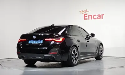 BMW i4 2022, 58509 км, за 32099.25 USD
