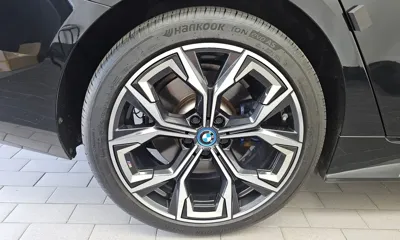 BMW i4 2022, 58509 км, за 32099.25 USD