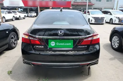 Honda Accord 2016, 121199 км, за 11777 USD