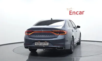 Hyundai Grandeur 2018, 70022 км, за 11701.22 USD