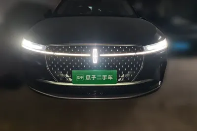 Lincoln Nautilus 2023, 8800 км, за 33701 USD