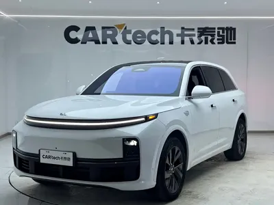 Li Auto Li L7 · 2024 год