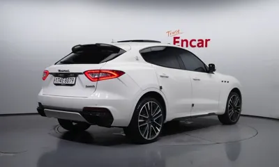 Maserati Levante 2021, 39891 км, за 57475.02 USD